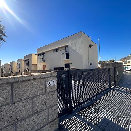 Alquilaencanarias Duplex Playa Del Medano Bagian luar foto