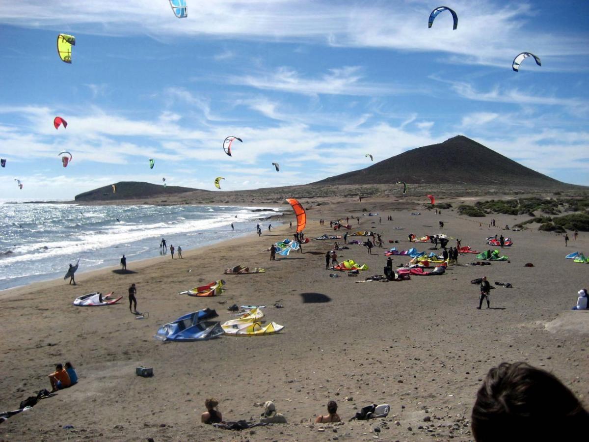 Alquilaencanarias Duplex Playa Del Medano Bagian luar foto