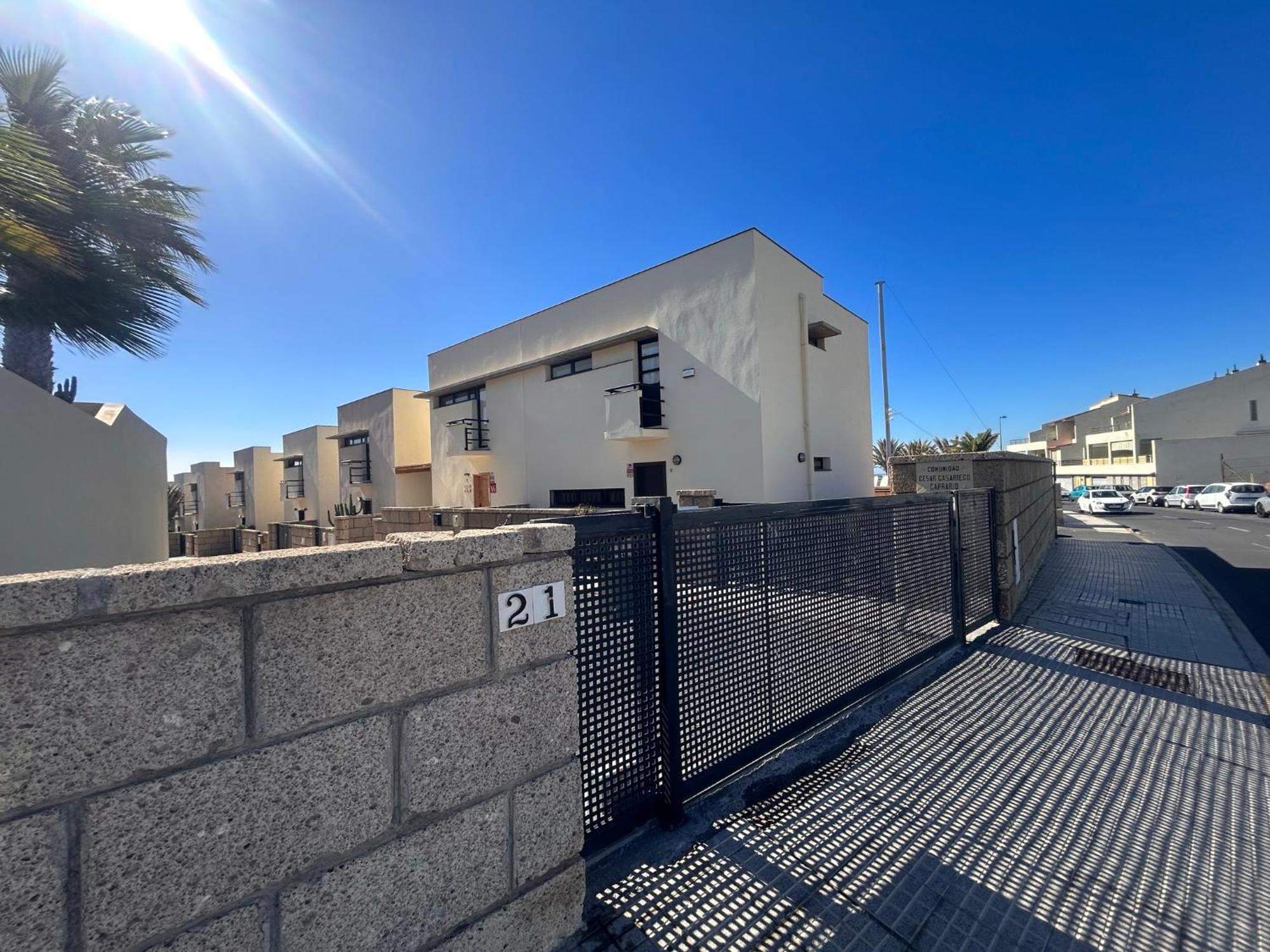 Alquilaencanarias Duplex Playa Del Medano Bagian luar foto